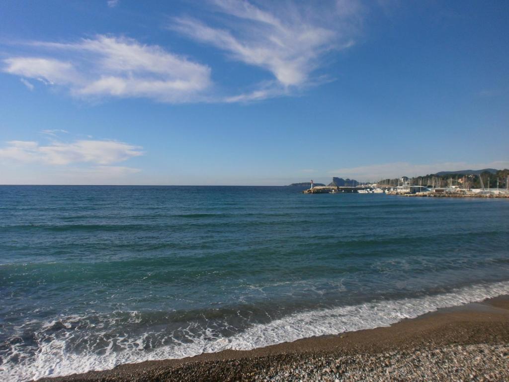 Hotel Chanteplage Saint-Cyr-sur-Mer Esterno foto