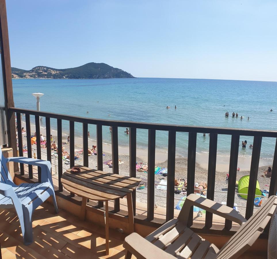 Hotel Chanteplage Saint-Cyr-sur-Mer Esterno foto